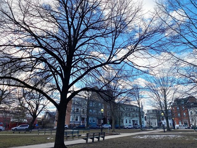 7 Sumner Pl 2, Boston, MA 02128