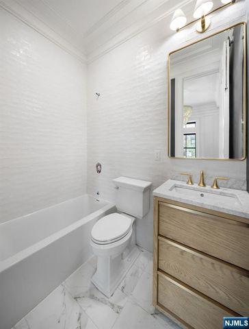 909 Hudson Street 1&2, Hoboken, NJ 07030