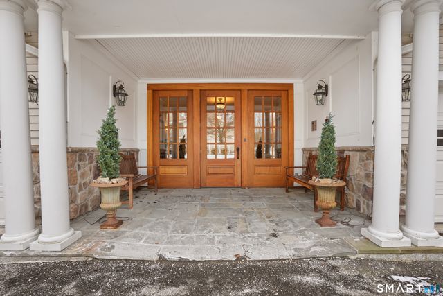 79 Suzie Drive 79, Newtown, CT 06470