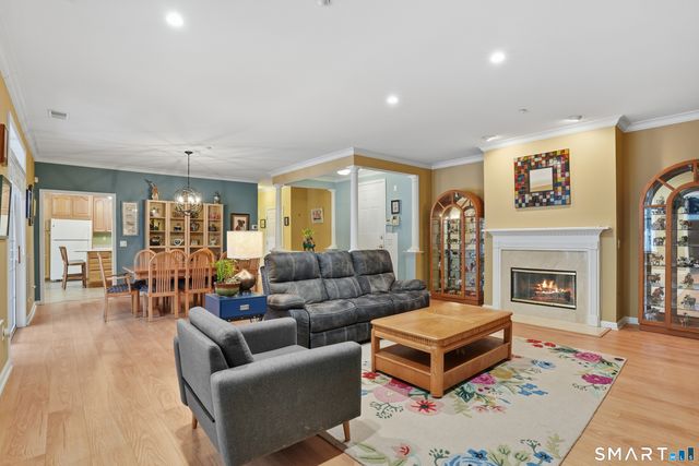 79 Suzie Drive 79, Newtown, CT 06470