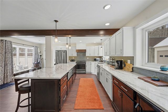 36 Parkway Lane, Bradford Town, PA 16701