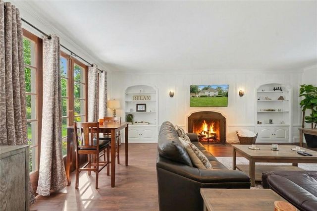 36 Parkway Lane, Bradford Town, PA 16701