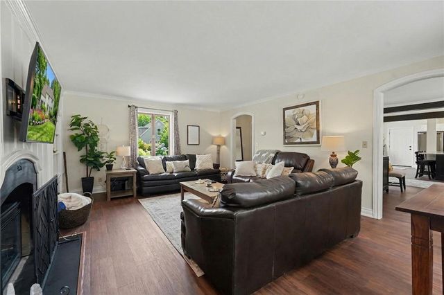 36 Parkway Lane, Bradford Town, PA 16701