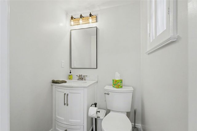 36 Parkway Lane, Bradford Town, PA 16701