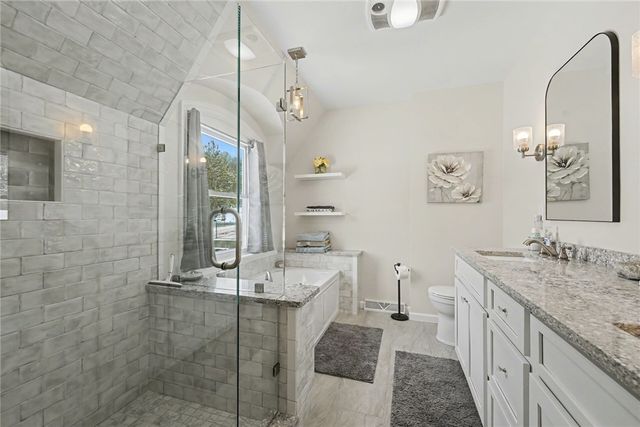 36 Parkway Lane, Bradford Town, PA 16701