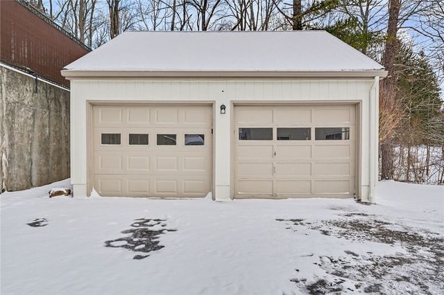 36 Parkway Lane, Bradford Town, PA 16701