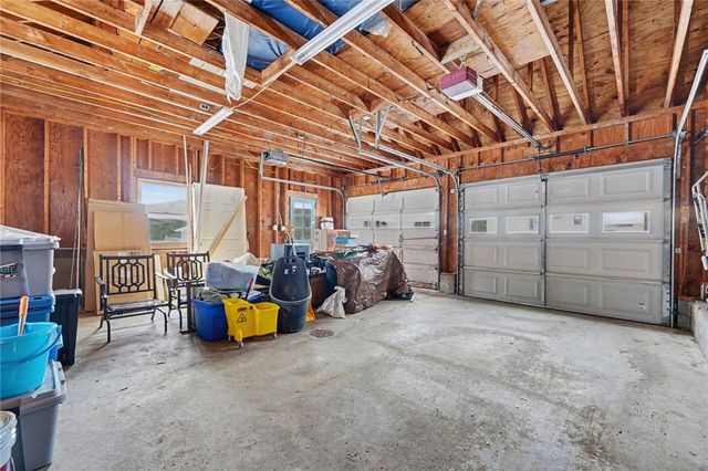 36 Parkway Lane, Bradford Town, PA 16701