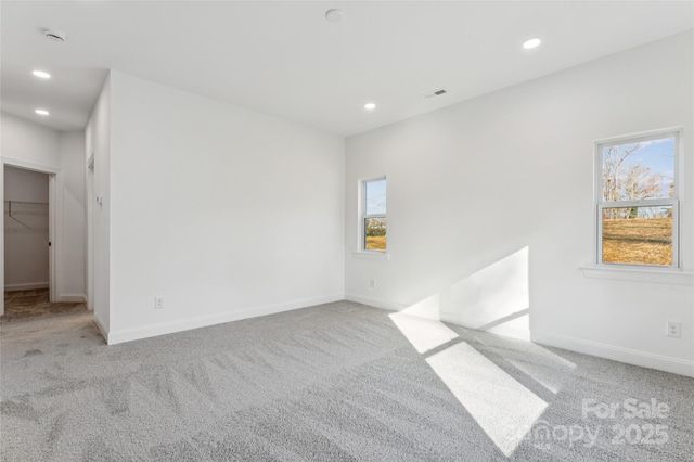 141 Quail Hollow Drive, Kings Mountain, NC 28086