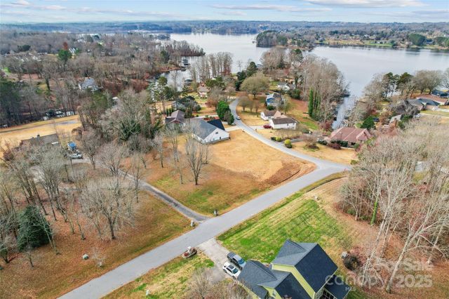 141 Quail Hollow Drive, Kings Mountain, NC 28086