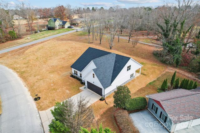 141 Quail Hollow Drive, Kings Mountain, NC 28086