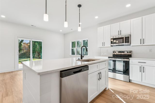 141 Quail Hollow Drive, Kings Mountain, NC 28086