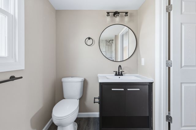 2614 E 28th Court, Davenport, IA 52803