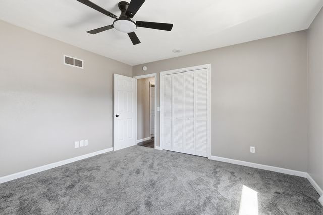 2614 E 28th Court, Davenport, IA 52803