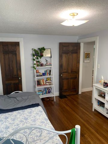 501 Wallace Ave 2, Louisville, KY 40207