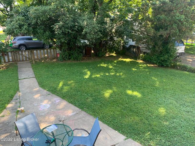 501 Wallace Ave 2, Louisville, KY 40207