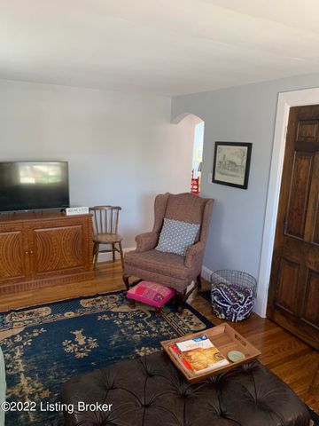 501 Wallace Ave 2, Louisville, KY 40207