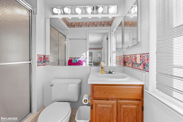 49544 Bishop Court, Shelby Twp, MI 48315