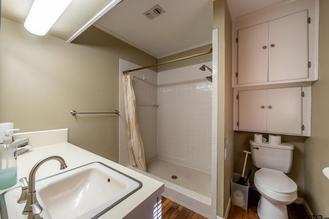 12244 CR 180, Tyler, TX 75703