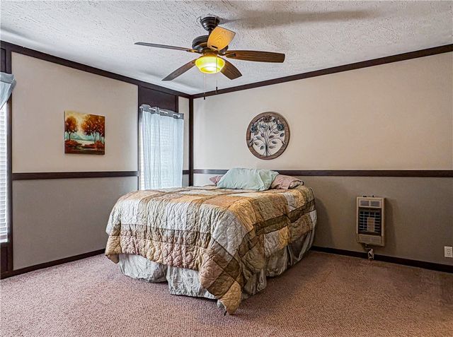 951 Marion County 8097, Yellville, AR 72687