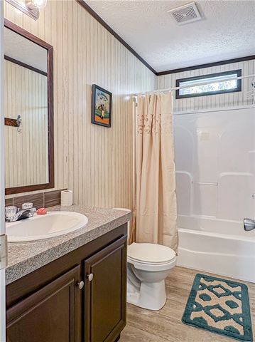 951 Marion County 8097, Yellville, AR 72687