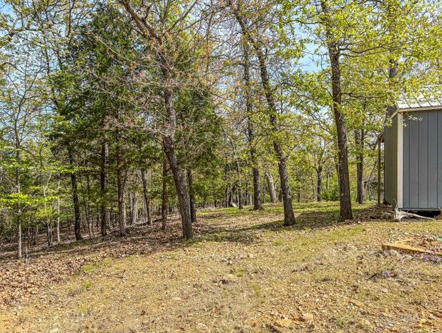 951 Marion County 8097, Yellville, AR 72687