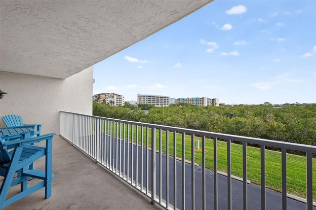 19451 GULF BOULEVARD 204, Indian Shores, FL 33785
