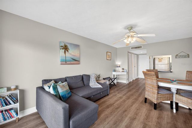 19451 GULF BOULEVARD 204, Indian Shores, FL 33785