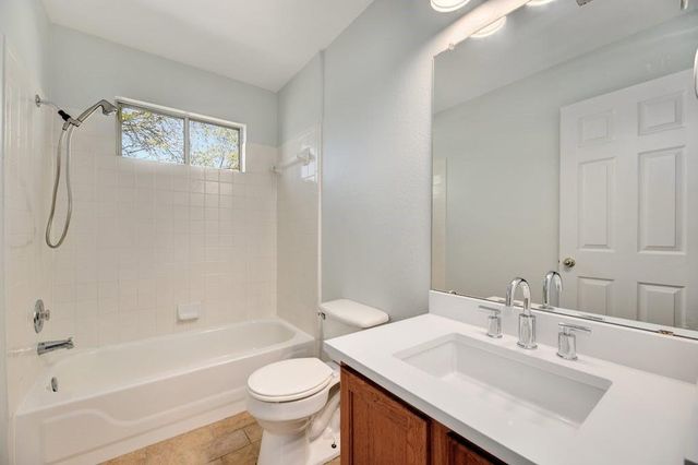 9416 Bradner DR, Austin, TX 78748