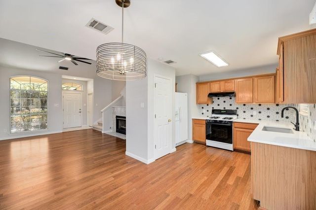 9416 Bradner DR, Austin, TX 78748