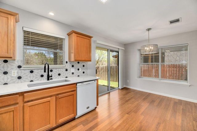 9416 Bradner DR, Austin, TX 78748