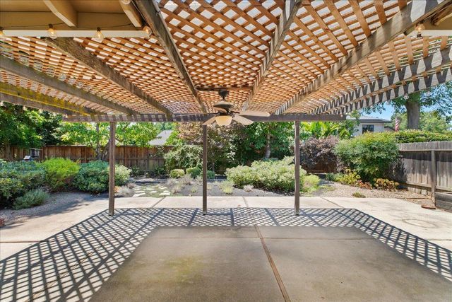 3717 Moultrie Dr, Stockton, CA 95219