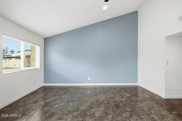 8004 N 32ND Drive 3, Phoenix, AZ 85051