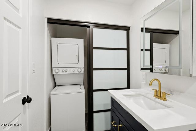 8004 N 32ND Drive 3, Phoenix, AZ 85051