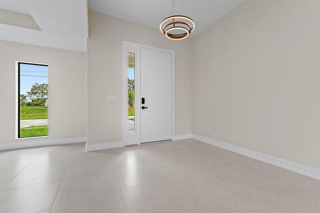 4588 SW ATHENA Drive, Port St. Lucie, Port St Lucie, FL 34953
