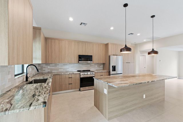 4588 SW ATHENA Drive, Port St. Lucie, Port St Lucie, FL 34953