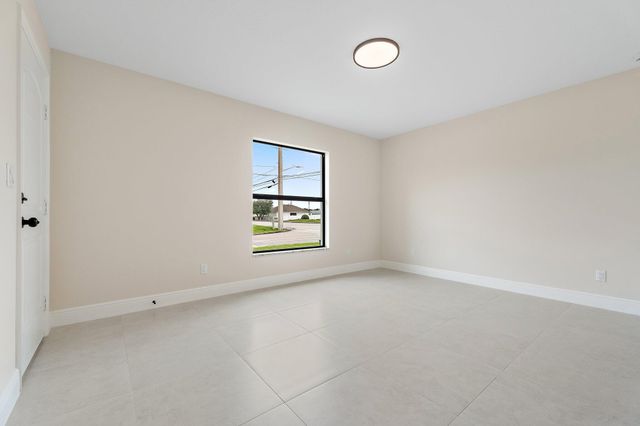 4588 SW ATHENA Drive, Port St. Lucie, Port St Lucie, FL 34953