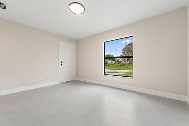 4588 SW ATHENA Drive, Port St. Lucie, Port St Lucie, FL 34953