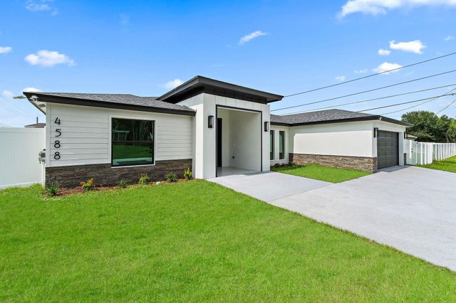 4588 SW ATHENA Drive, Port St. Lucie, Port St Lucie, FL 34953