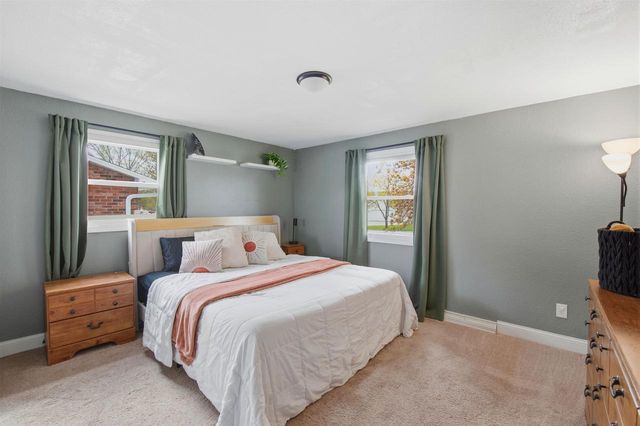 1465 GUNS STREET, Green Bay, WI 54311