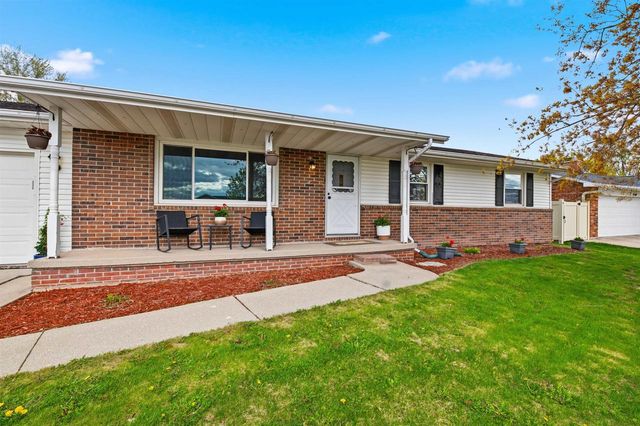 1465 GUNS STREET, Green Bay, WI 54311