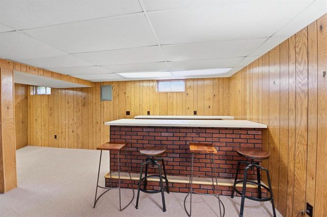 1465 GUNS STREET, Green Bay, WI 54311