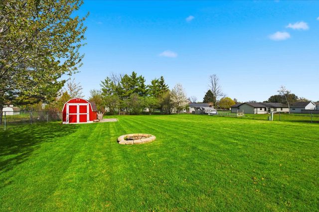1465 GUNS STREET, Green Bay, WI 54311