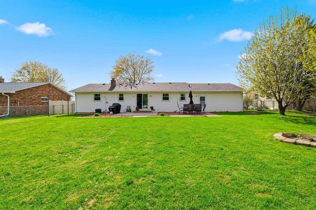 1465 GUNS STREET, Green Bay, WI 54311