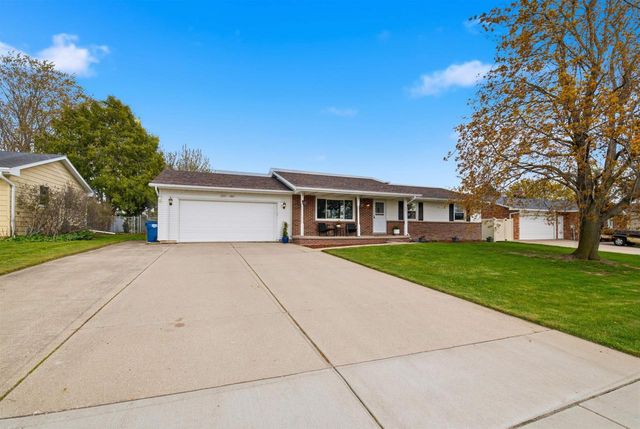 1465 GUNS STREET, Green Bay, WI 54311