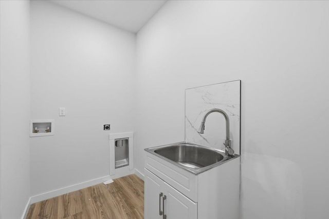 591 Bee Street, Spartanburg, SC 29301