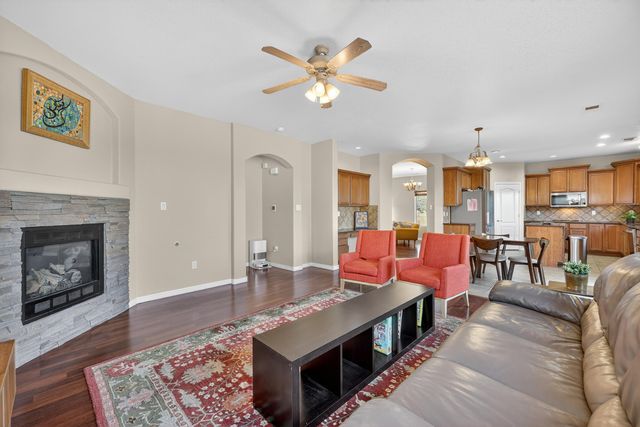 8823 Hampton Avenue NE, Albuquerque, NM 87122