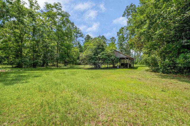 2861 Solomon Dairy Road, Quincy, FL 32351