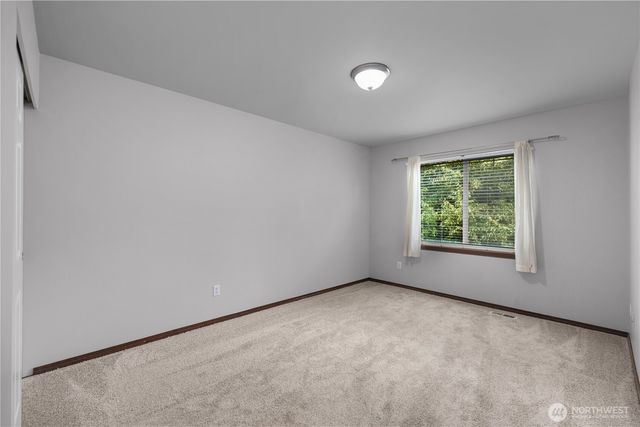 8512 205th Street Ct E, Spanaway, WA 98387