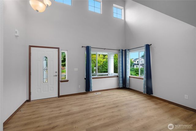 8512 205th Street Ct E, Spanaway, WA 98387