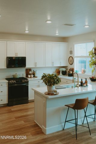 2112 Maradona Drive, Sparks, NV 89436